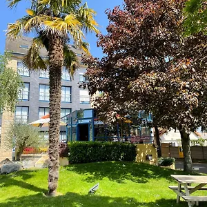 2* Hotel Arcantis Le Voltaire